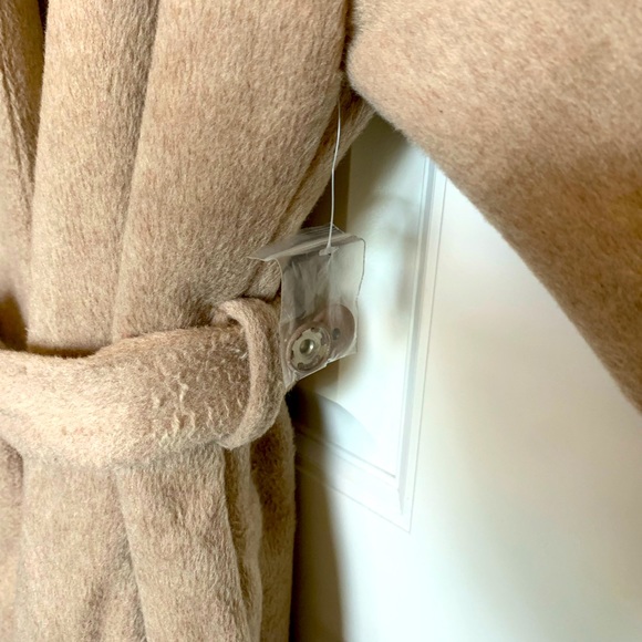 Cyrus Knits Allure Camel Longline Winter Coat Size XL New - Picture 5 of 9